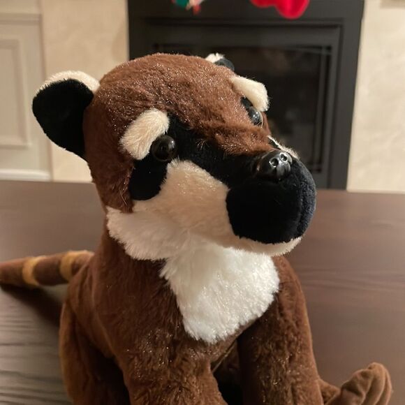 Zoo-Friends Brown & White Coatimundi Plush Toy Stuffed Animal Excellent Conditio - Picture 6 of 7